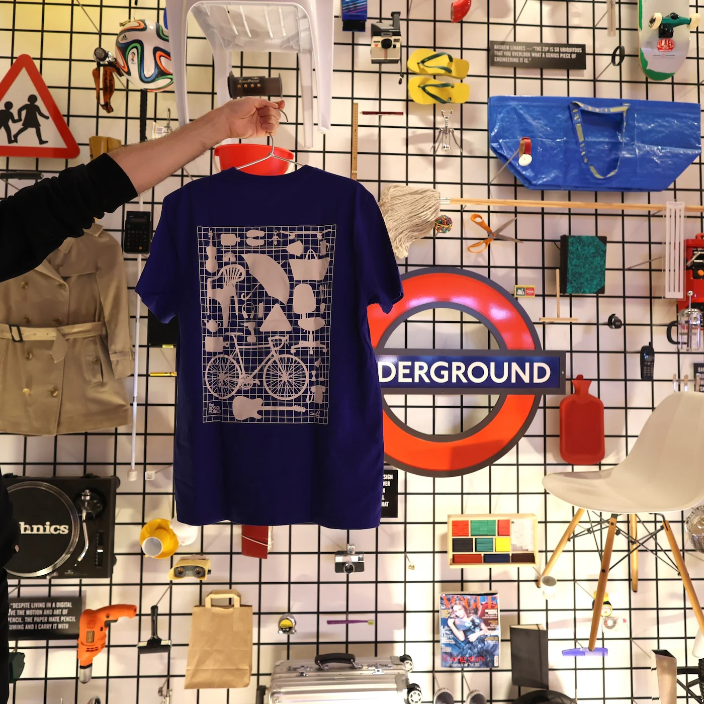 Crowdsourced Wall Blue Kids Skateboard T-Shirt - Image 4